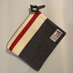 Roots Small Zippered Pouch